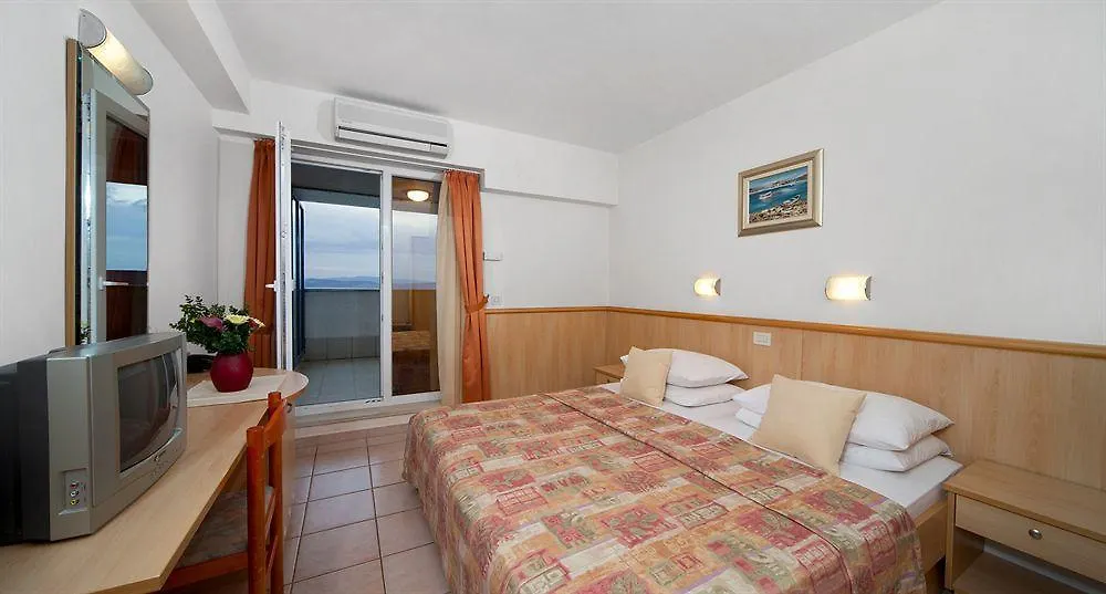 *** Hotel Bluesun Holiday Village Alan Starigrad Paklenica Croazia